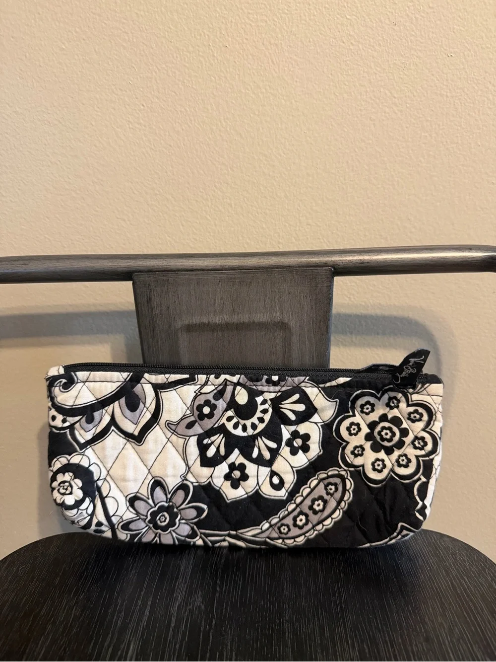 Vera Bradley Retired Midnight Paisley Quilted Zip Cosmetic Makeup Pouch